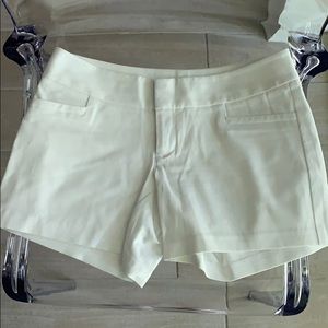 Lilly Pulitzer white dress shorts!